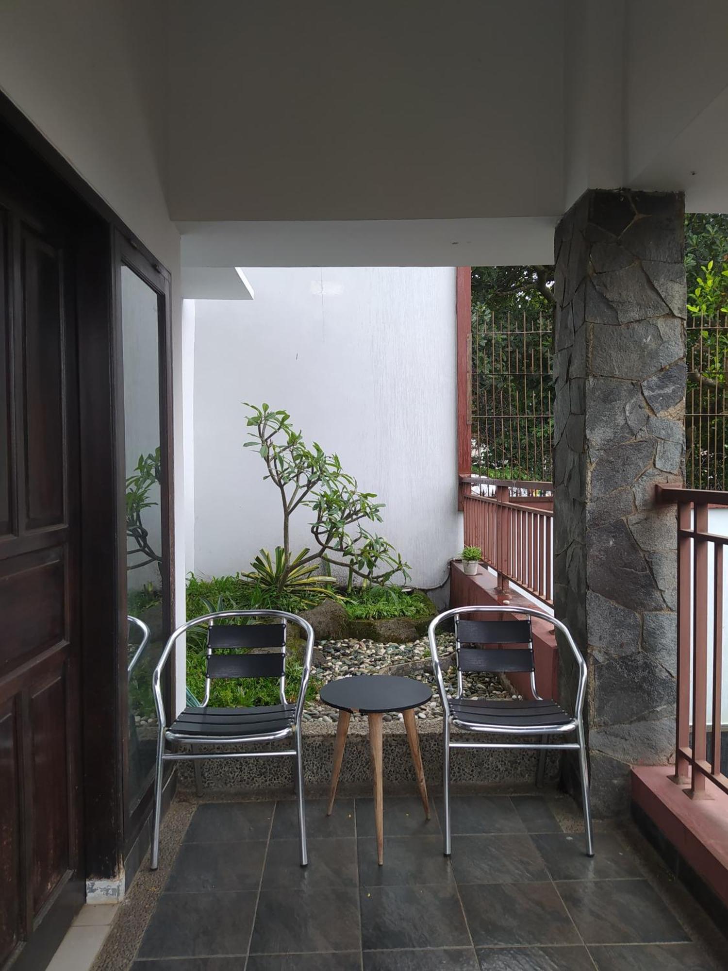 Villa Padasuka Raisa By Grorental バンドゥン エクステリア 写真